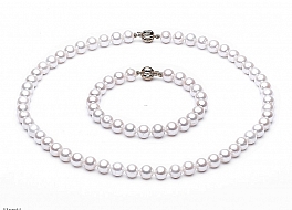 Set - necklace & bracelet, freshwater pearls, round, 8-8,5mm, golden clasp